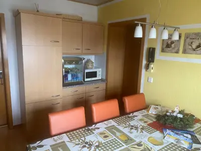 Küche/Küchenzeile in der Unterkunft Ferienwohnung „Thea“