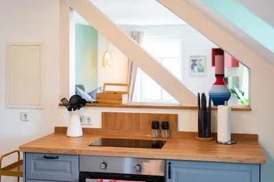 Grundriss der Unterkunft Bauhaus Apartment - Netflix, Nespresso, Zentral, Messe