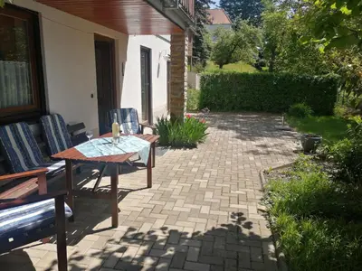 Ein Garten an der Unterkunft Ferienwohnungen Marle
