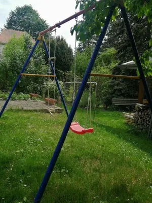 Ein Kinderspielbereich in der Unterkunft Ferienwohnungen Marle