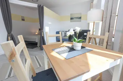 Ein Sitzbereich in der Unterkunft FullHouse - Chemnitz - M45 Apartments
