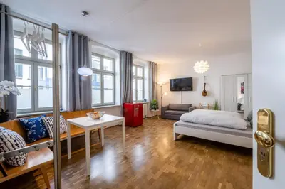 Ein Bett oder Betten in einem Zimmer der Unterkunft Altstadtwohnung TOP Lage Zentrum mit Terrasse
