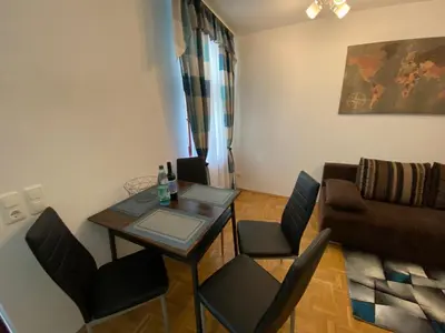 Ein Sitzbereich in der Unterkunft Apartment Altstadt 2