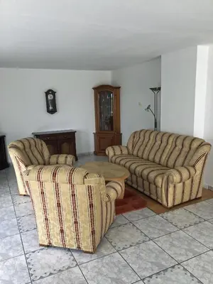 Ein Sitzbereich in der Unterkunft Ferienwohnungen Familie Lang