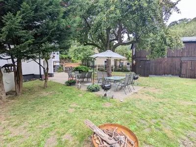 Ein Garten an der Unterkunft H2 - Urlaubsmagie - Garten, Pool, Terrasse, Grill