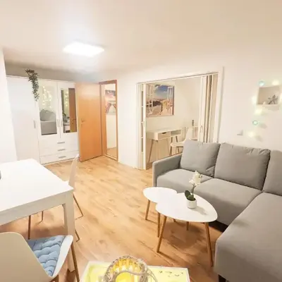 H6 -Urlaubsmagie- Wohnung für 3 mit Pool & Terrasse