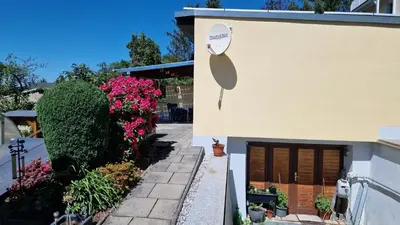 Das Gebäude in dem sich die Ferienwohnung befindet