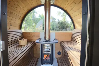 Ein für Gäste verfügbarer Grill in der Ferienwohnung