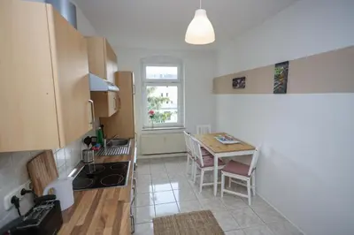 Küche/Küchenzeile in der Unterkunft FullHouse - Chemnitz - Z25 Apartments - 3 Beds - SmartTV - Nespresso
