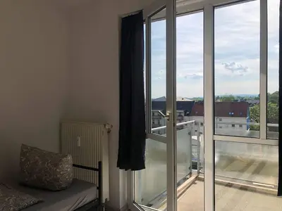 Ein Balkon oder eine Terrasse in der Unterkunft Enjoy your stay with DKN apartments - Mon-Sun - Late night check-in - Multilanguage - Near Railway station - Witamy serdecznie