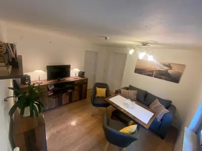 Ein Sitzbereich in der Unterkunft Ferienwohnung Pintaske
