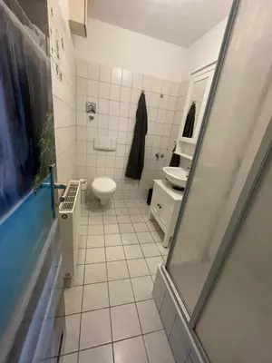 Ein Badezimmer in der Unterkunft Richter Apartments Finsterwalde 3
