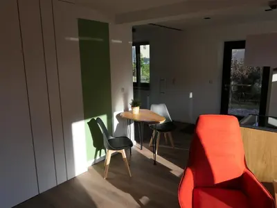 Ein Sitzbereich in der Unterkunft Fewo Gartenidylle