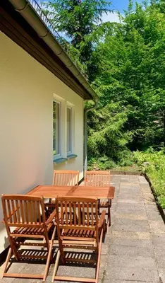 Ein Garten an der Unterkunft Kuckuckswinkel Ferienwohnung Zarah