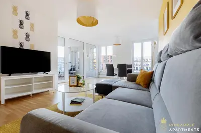 TV/Unterhaltungsangebot in der Unterkunft PINEAPPLE APARTMENTS - Altstadt III - 91qm - 1x free parking