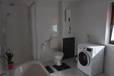 Ein Badezimmer in der Unterkunft Ferienwohnung am Storchennest in Burkau
