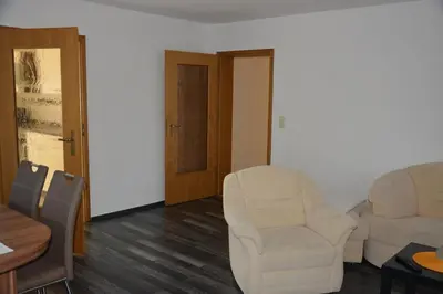 Ein Sitzbereich in der Unterkunft Ferienwohnung am Storchennest in Burkau
