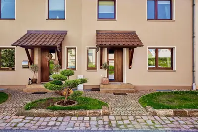 Ein Garten an der Unterkunft Ferienhaus Lichtblick