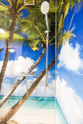 Der Swimmingpool an oder in der Nähe von Ferienwohnung ZUM WOHLFÜHLEN