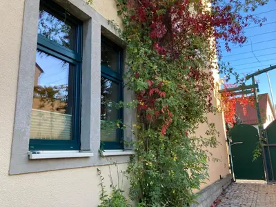 Das Gebäude in dem sich die Ferienwohnung befindet
