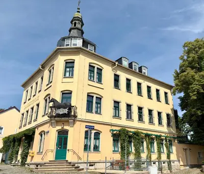 Das Gebäude in dem sich die Ferienwohnung befindet