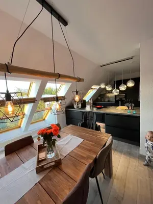 Küche/Küchenzeile in der Unterkunft 105 QM neues klimatisiertes Appartment für Familien Privater Parkplatz