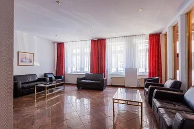 Ein Sitzbereich in der Unterkunft Pension für Monteure in Dresden, Zimmer mit eigenem Bad und großer Gemeinschaftsküche