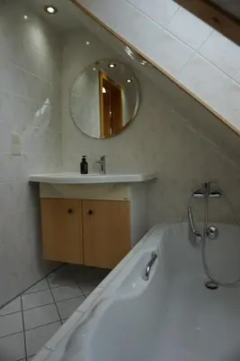 Ein Badezimmer in der Unterkunft Apartment mit Ausblick im Dresdner Südwesten