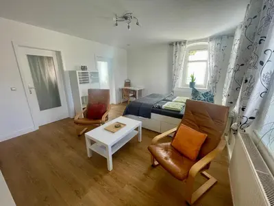 Ein Sitzbereich in der Unterkunft außergewöhnliches Apartment - nur 15 min bis Dresden
