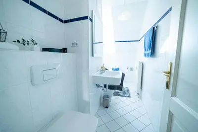 Ein Badezimmer in der Unterkunft FullHouse - Chemnitz - M34 - 3 Beds - Nespresso