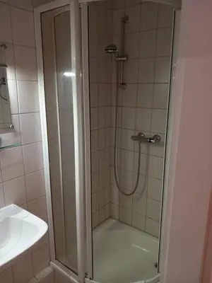 Ein Badezimmer in der Unterkunft Hotel Eintracht