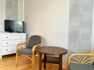 TV/Unterhaltungsangebot in der Unterkunft Ferienwohnung Landlust - ideal für Hundefreunde und Monteure, free WLAN & Parken, Smart-TV
