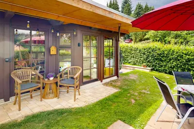 Ein Garten an der Unterkunft Ferienwohnung Sächsische Schweiz Kurort Rathen