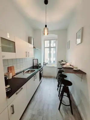 Küche/Küchenzeile in der Unterkunft Daheim in Dresden