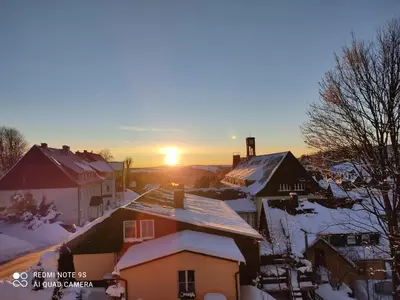 Blick auf den Sonnenuntergang/Sonnenaufgang von der Ferienwohnung aus oder aus der Nähe