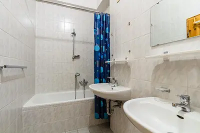 Ein Badezimmer in der Unterkunft Apartmenthaus in Chemnitz für Monteure