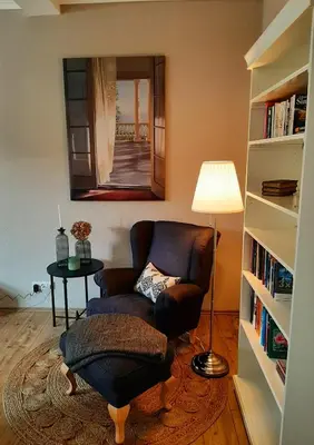 Ein Sitzbereich in der Unterkunft Glashüttchen mit 2 Schlafzimmern, Sauna und schönem Garten