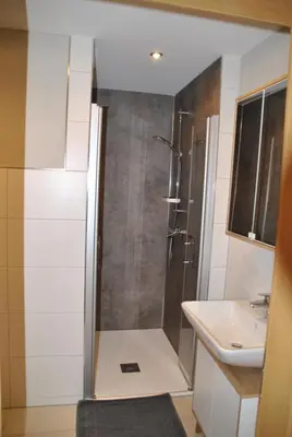 Ein Badezimmer in der Unterkunft Fewo / Monteurswohnung Heller Nerchau