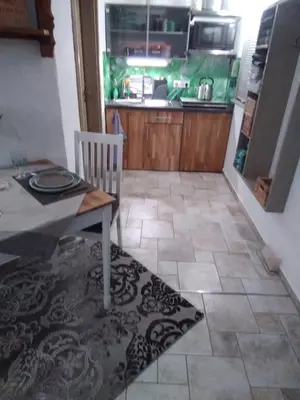 Küche/Küchenzeile in der Unterkunft Monteur-Ferienwohnung OT Naundorf