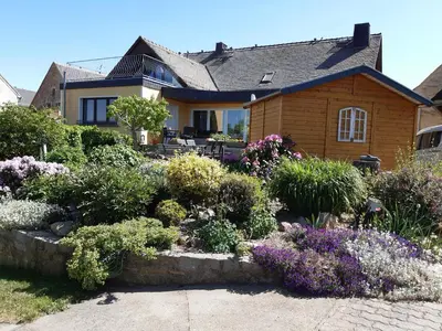 Ein Garten an der Unterkunft NEU Apartment Hanka