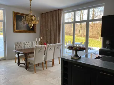 Ein Sitzbereich in der Unterkunft Haus Charlotte - Kurort Gohrisch - Terrasse - Gartensauna - Parkplatz