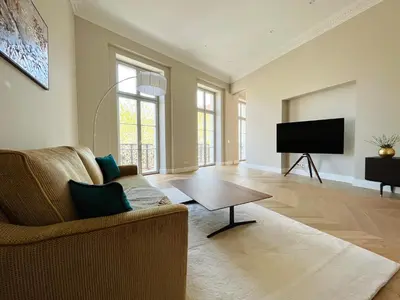 TV/Unterhaltungsangebot in der Unterkunft Luxury Home / 3-Raum-Suite an der Frauenkirche / 2