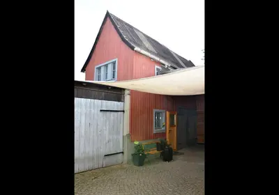 Das Gebäude in dem sich die Ferienwohnung befindet