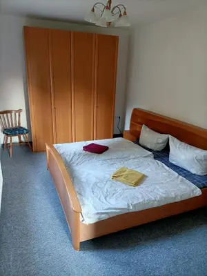 Ein Bett oder Betten in einem Zimmer der Unterkunft Gohrischstein Blick