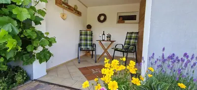 Ein Garten an der Unterkunft Ferienwohnung Bergblick