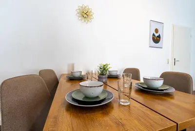 Grundriss der Unterkunft Business & Life Apartment nähe TU, HBF und Oper - SmartTV, MagentaTV und Küche