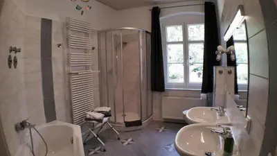 Ein Badezimmer in der Unterkunft Villa Sonnenblick