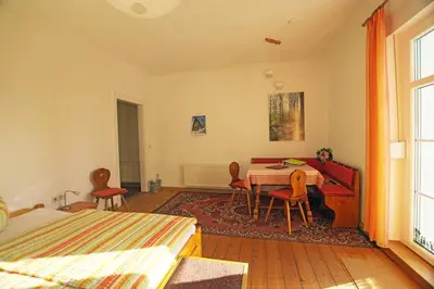 Ein Bett oder Betten in einem Zimmer der Unterkunft Villa Sonnenblick