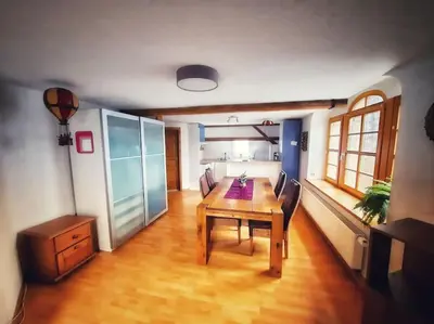 Ein Bett oder Betten in einem Zimmer der Unterkunft stilvolle Dachgeschoss-Wohnung in Top-Lage