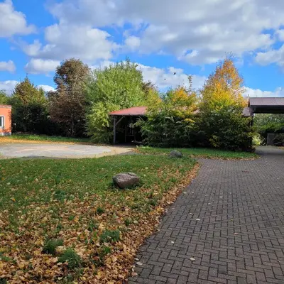 Ein Garten an der Unterkunft Pension Schützenhaus Leisnig